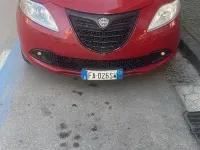 Usata Lancia Ypsilon 69 CV (50 kW) 2016 Rosso Utilitaria