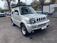 Usata Suzuki Jimny 86 CV (63 kW) 2012 Grigio SUV