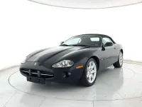 Usata Jaguar XK 284 CV (208 kW) 2000 Nero metallizzato Cabrio