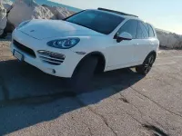 Usata Porsche Cayenne 245 CV (180 kW) 2012 Bianco SUV