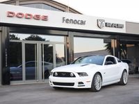 Usata Ford Mustang GT Fastback 420 CV (308 kW) 2013 Bianco pastello Utilitaria