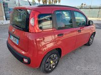 Usata Fiat Panda 69 CV (50 kW) 2014 Rosso Utilitaria