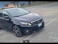 Usata Peugeot 308 120 CV (88 kW) 2018 Nero Berlina