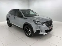 Usata Peugeot 2008 Allure 131 CV (96 kW) 2023 Grigio artense SUV