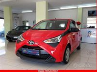 usata Toyota Aygo 1.0 VVT-i X-PLAY 5p NEOPATENTATI (LUCI LED)