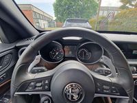 Usata Alfa Romeo Stelvio Executive 209 CV (153 kW) 2018 Grigio SUV
