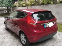 Usata Ford Fiesta 70 CV (51 kW) 2012 Berlina