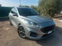 Usata Ford Kuga ST-Line X 120 CV (88 kW) 2022 Grigio SUV