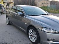 Usata Jaguar XF 163 CV (119 kW) 2014 Grigio Berlina