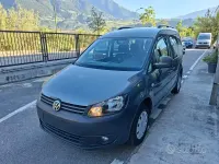 Usata VW Caddy Trendline 102 CV (75 kW) 2011 Grigio Monovolume