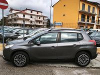 Usado Peugeot 2008 Active 92 HP (67 kW) 2015 Cinzento SUV
