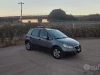 Usata Fiat Sedici 120 CV (88 kW) 2008 Grigio SUV