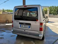 Usata Ford Transit Connect 110 CV (80 kW) 2008 Grigio Monovolume
