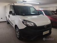 Begagnad Fiat Doblò 105 HK (77 kW) 2019 Vit Minibuss
