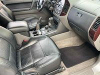 usata Mitsubishi Pajero PAJERO-3-P-3.2-TDI GLS-AUTOMATICO