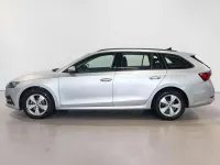 Usata Skoda Octavia Executive 116 CV (85 kW) 2022 Argento Station wagon