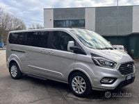 Usata Ford Tourneo Titanium 185 CV (136 kW) 2021 Grigio Monovolume