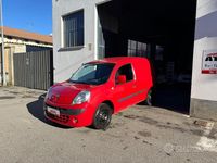 Usata Renault Kangoo 109 CV (80 kW) 2010 Rosso Monovolume