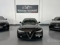 Usata Alfa Romeo Giulia 150 CV (110 kW) 2017 Nero Berlina