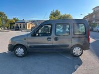 Usata Renault Kangoo 82 CV (60 kW) 2002 Monovolume
