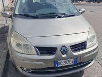 Usata Renault Scénic II Luxe 106 CV (77 kW) 2007 Monovolume