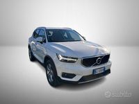 Usata Volvo XC40 Business Edition 150 CV (110 kW) 2020 Bianco metallizzato SUV