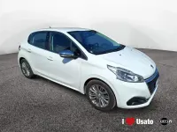 Usata Peugeot 208 Allure 83 CV (61 kW) 2019 Bianco Utilitaria