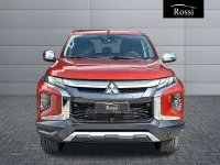 Usata Mitsubishi L200 Intense 150 CV (110 kW) 2019 Arancione metallizzato Pick-up