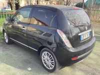 Usata Lancia Ypsilon 69 CV (50 kW) 2010 Nero Utilitaria