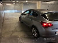 Usata Opel Astra 125 CV (91 kW) 2010 Grigio Berlina