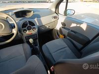 Usata Renault Modus 68 CV (50 kW) 2007 Nero Monovolume
