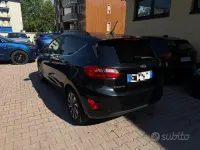 Usata Ford Fiesta Titanium 75 CV (55 kW) 2023 Nero Utilitaria