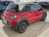 Usata Opel Adam Glam 70 CV (51 kW) 2015 Rosso Utilitaria
