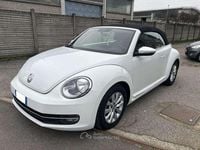 Usata VW Beetle Cabriolet Design 110 CV (80 kW) 2016 Bianco Cabrio