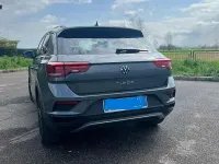 Usata VW T-Roc 150 CV (110 kW) 2021 Grigio SUV