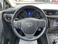 usata Toyota Auris Touring Sports 1.8 Hybrid Style