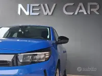 Usata Opel Corsa Edition 75 CV (55 kW) 2024 Blu Utilitaria