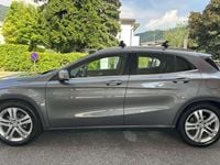Usata Mercedes GLA200 136 CV (100 kW) 2017 Grigio SUV