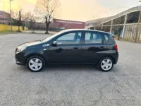 Usata Chevrolet Aveo LT 84 CV (61 kW) 2011 Nero Berlina