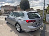 Usata VW Passat 150 CV (110 kW) 2020 Grigio Station wagon