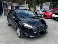 Usata Ford Fiesta 75 CV (55 kW) 2015 Nero Utilitaria