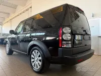 Usata Land Rover Discovery 4 SE 211 CV (155 kW) 2014 Verde SUV
