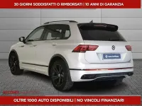 Usata VW Tiguan R-line 150 CV (110 kW) 2024 Argento SUV