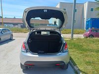 Usata Lancia Ypsilon Gold 95 CV (69 kW) 2015 Grigio Utilitaria