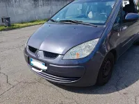Usata Mitsubishi Colt 75 CV (55 kW) 2006 Grigio Utilitaria