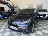 Usata Toyota Aygo X-wave 69 CV (50 kW) 2015 Grigio Utilitaria