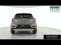 Usata Renault Captur Techno 101 CV (74 kW) 2023 Grigio chiaro SUV