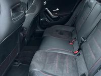 Usata Mercedes A180 Premium 116 CV (85 kW) 2020 Blu Berlina
