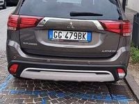 Usata Mitsubishi Outlander Instyle 150 CV (110 kW) 2021 Marrone SUV