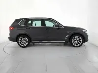 Usata BMW X5 xLine 286 CV (210 kW) 2022 Sophisto grey SUV